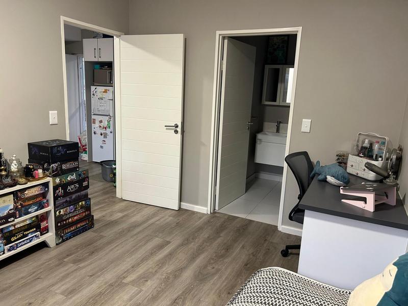 To Let 2 Bedroom Property for Rent in Rondebosch Western Cape
